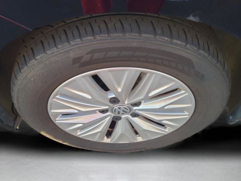 Used 2019 Volkswagen Jetta S image 27