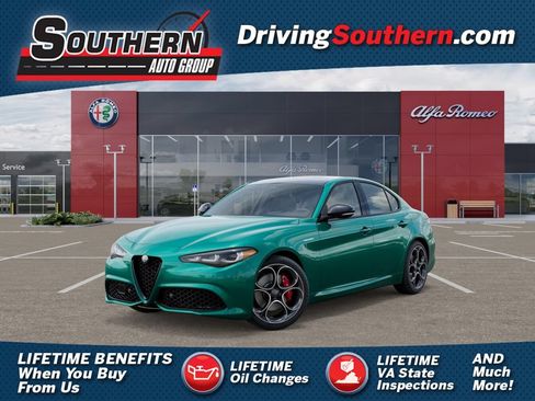 New 2025 Alfa Romeo Giulia w/ Veloce Package Rwd image 1