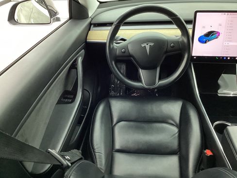 Used 2018 Tesla Model 3 Mid Range RWD image 31