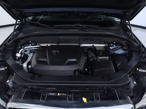 Used 2018 Volvo XC60 T6 Inscription w/ Convenience Package image 38