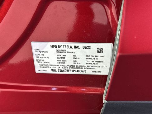 Used 2023 Tesla Model X Plaid image 22