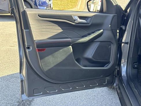 Certified 2024 Ford Escape ST-Line w/ Equipment Group 301A image 14