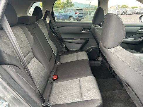 Used 2025 Nissan Rogue SV AWD/4WD image 31