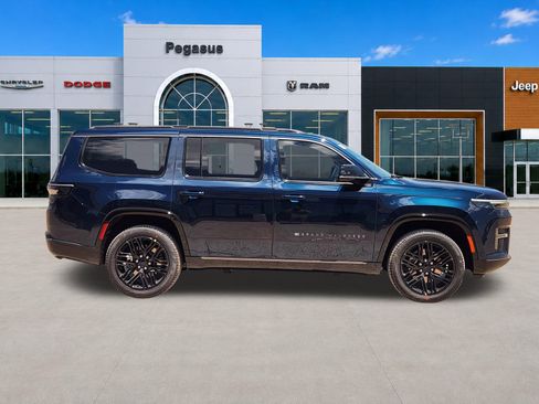 New 2026 Jeep Grand Wagoneer Limited AWD/4WD image 7
