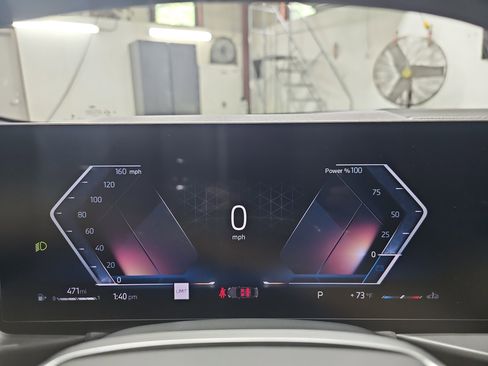 New 2025 BMW 330i xDrive Sedan w/ Convenience Package image 21