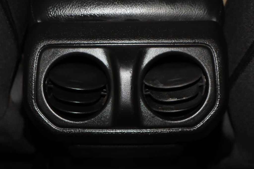 Used 2020 Jeep Wrangler Sport AWD/4WD image 33