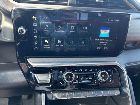 Used 2025 GMC Sierra 2500 Denali Ultimate image 20