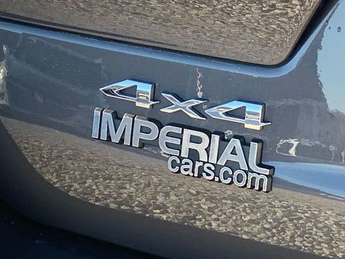 Used 2023 Jeep Grand Cherokee L Laredo image 14