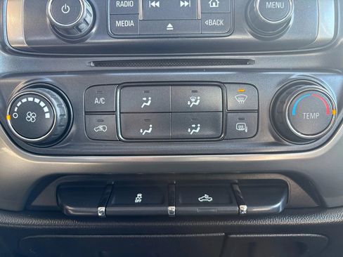 Used 2018 Chevrolet Silverado 1500 LT image 15