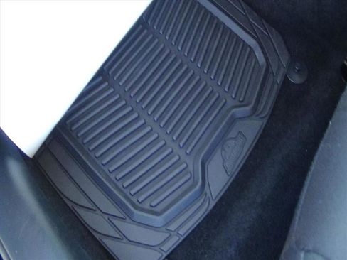 Used 2025 Nissan Altima 2.5 SV image 15