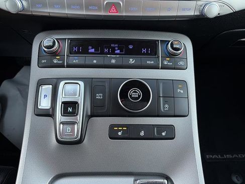 Used 2022 Hyundai Palisade SEL w/ 8P Bench Seat Package image 28