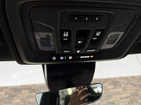 Used 2025 GMC Sierra 1500 Denali w/ Denali Reserve Package image 26