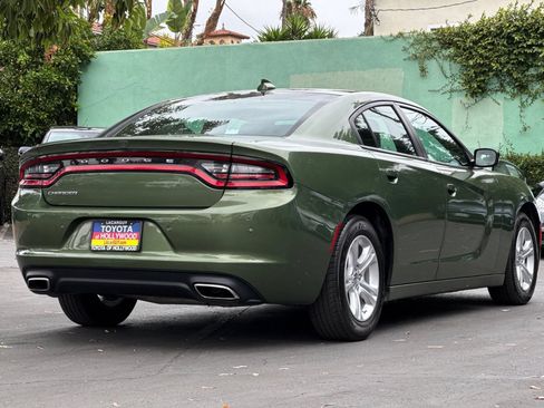 Used 2023 Dodge Charger SXT RWD image 4