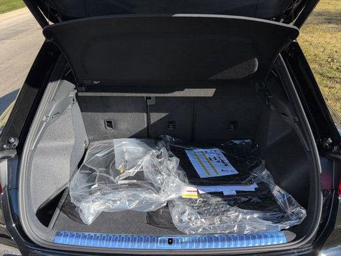 New 2025 Audi Q3 2.0T Premium Plus image 36