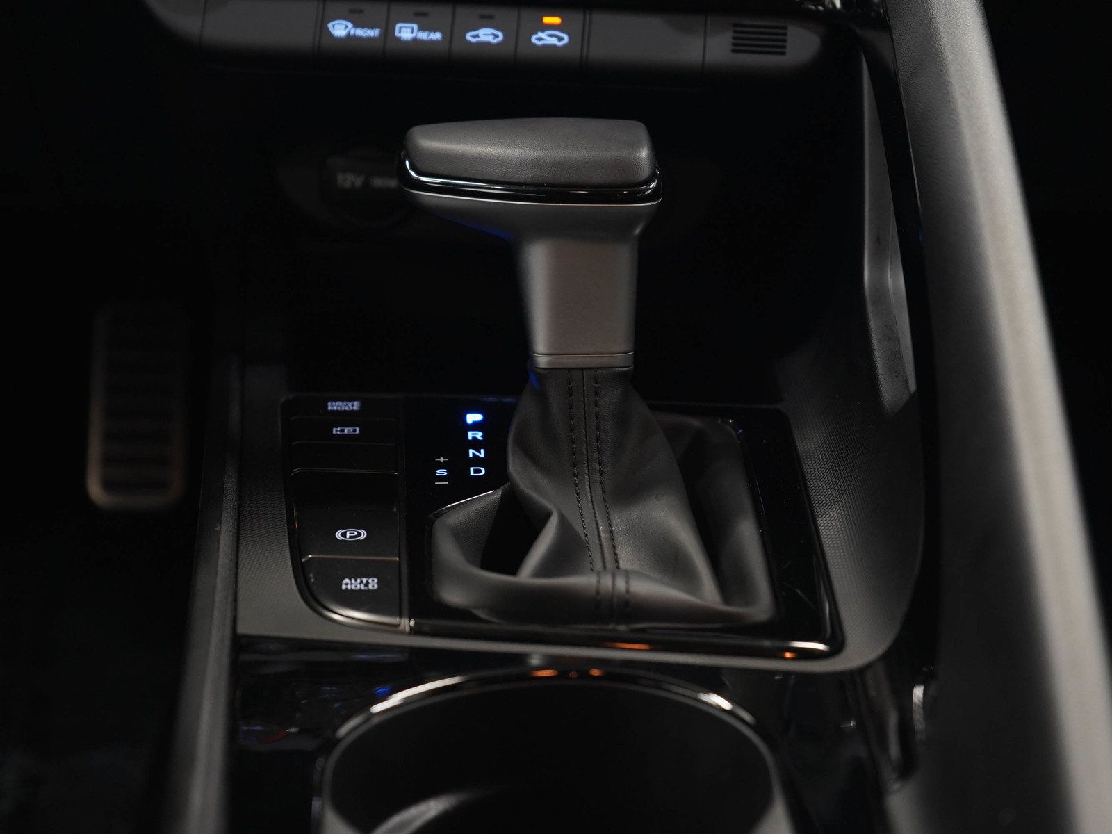 Certified 2026 Hyundai Elantra SEL FWD image 16