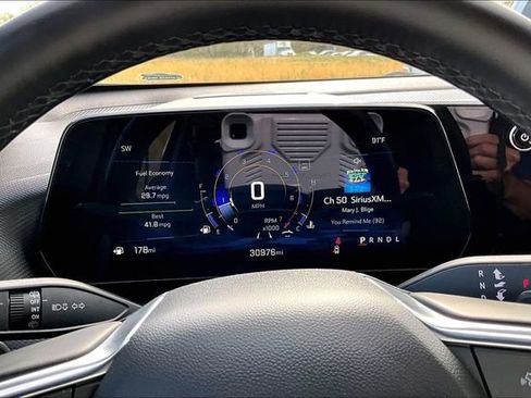 Used 2025 Chevrolet Equinox LT image 13