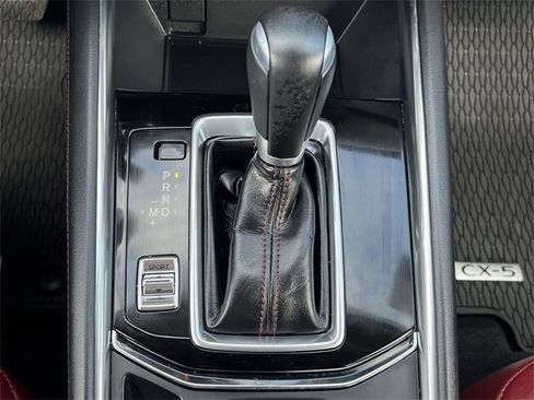 Used 2024 MAZDA CX-5 Carbon Edition image 15