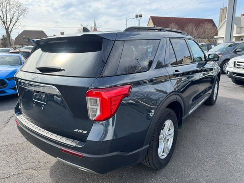 Used 2023 Ford Explorer XLT AWD/4WD image 15