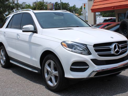Used 2017 Mercedes-Benz GLE 350 image 4