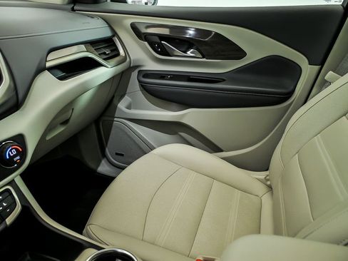 Used 2022 GMC Terrain Denali w/ Denali Premium Package image 28