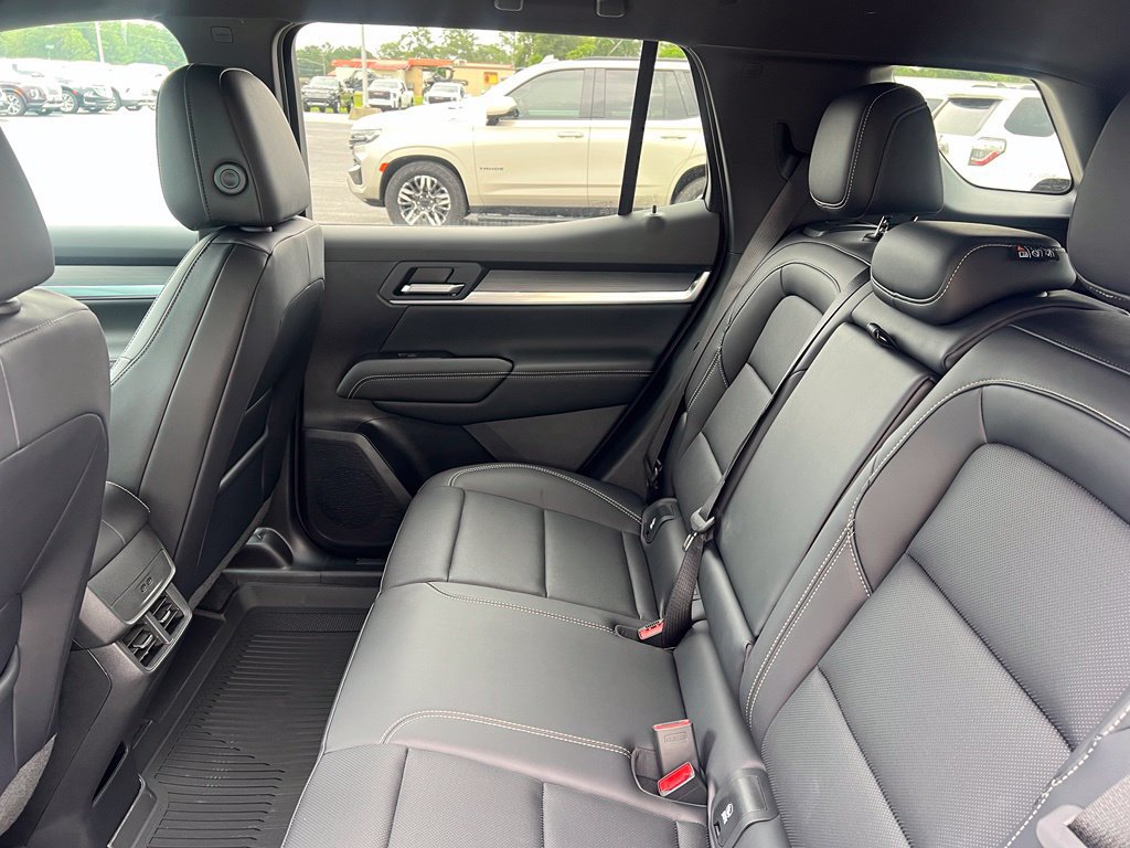 New 2027 GMC Terrain Elevation w/ Elevation Premium Package FWD image 10