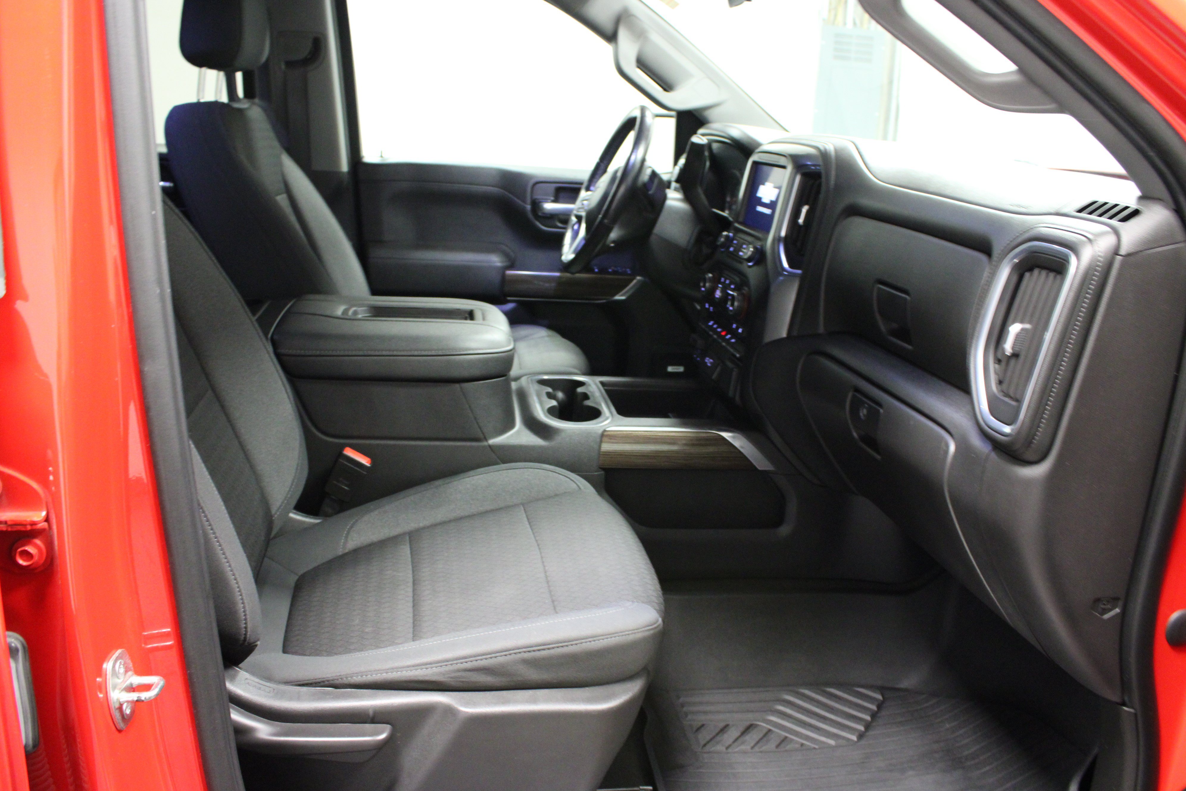 Used 2021 Chevrolet Silverado 1500 RST w/ All Star Edition Plus AWD/4WD image 11