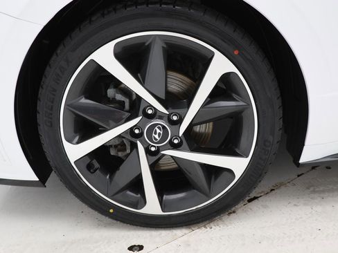 Used 2023 Hyundai Sonata SEL Plus image 10