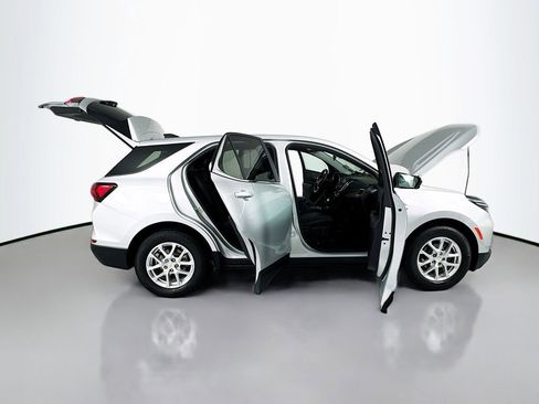 Used 2022 Chevrolet Equinox LT FWD image 21