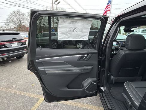 New 2026 Buick Enclave Sport Touring w/ Power Package image 32