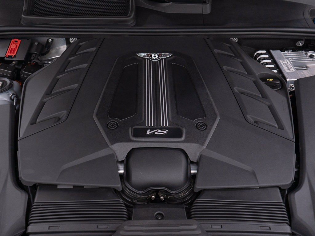 Certified 2022 Bentley Bentayga AWD/4WD image 49