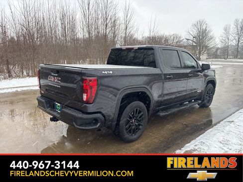 Used 2024 GMC Sierra 1500 Elevation image 9