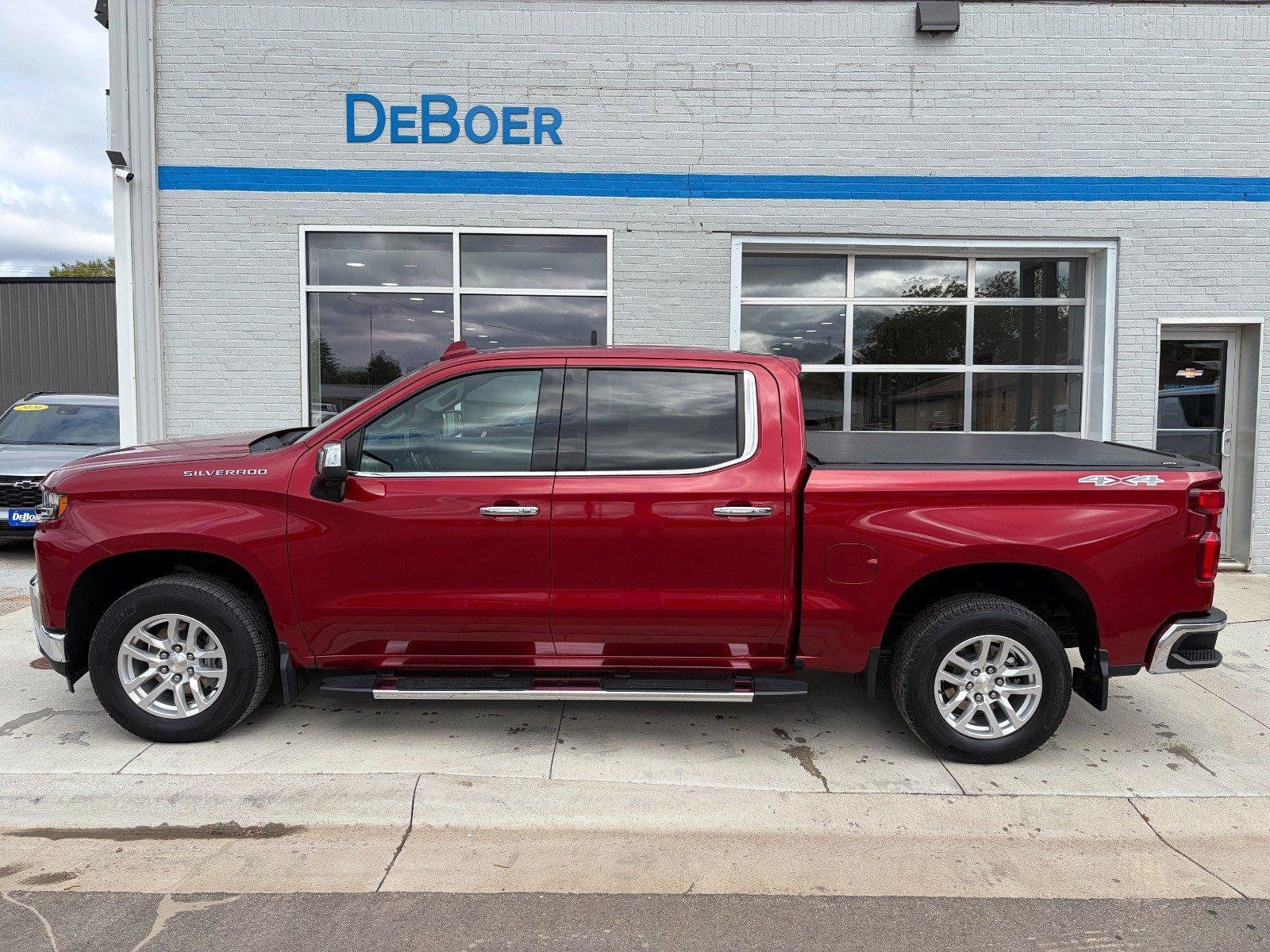 Used 2019 Chevrolet Silverado 1500 LTZ w/ LTZ Plus Package AWD/4WD image 2