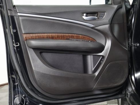 Used 2017 Acura MDX w/ Technology Package AWD/4WD image 13