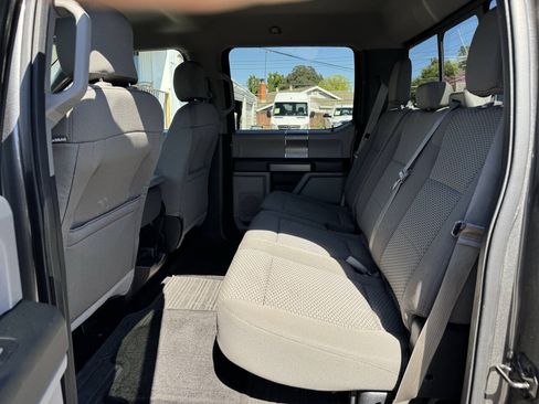 Used 2015 Ford F150 XLT w/ Equipment Group 302A Luxury RWD image 14