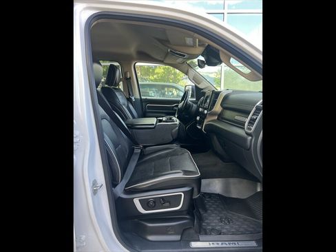 Used 2021 RAM 1500 Laramie AWD/4WD image 22