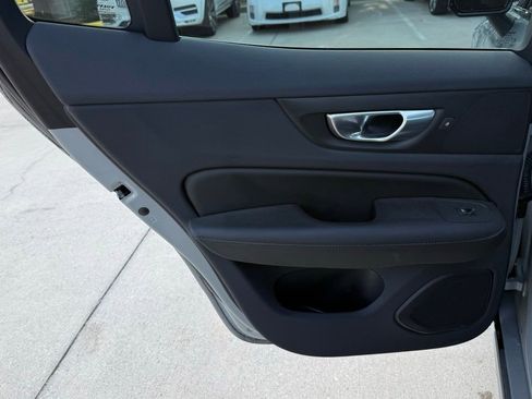 Certified 2024 Volvo S60 T8 Ultimate w/ Climate Package AWD/4WD image 18
