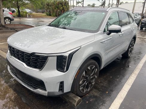 Certified 2024 Kia Sorento SX image 1