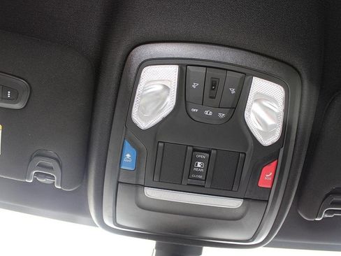 Used 2022 RAM 3500 Big Horn w/ Level C Equiment Group image 27