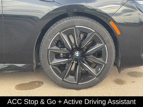 Used 2024 BMW 760i xDrive w/ Executive Package AWD/4WD image 11