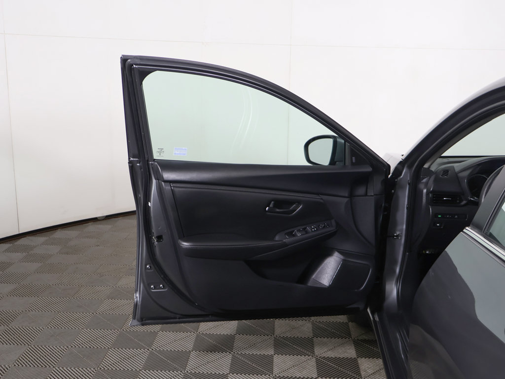 Used 2024 Nissan Sentra S FWD image 15