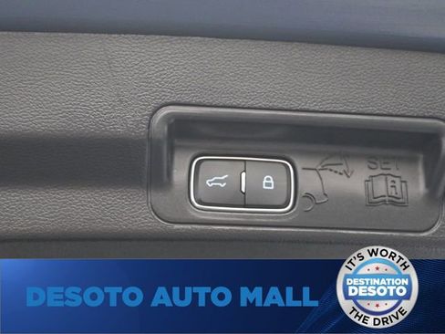 Certified 2025 Ford Explorer Active w/ Active Comfort Package RWD image 20