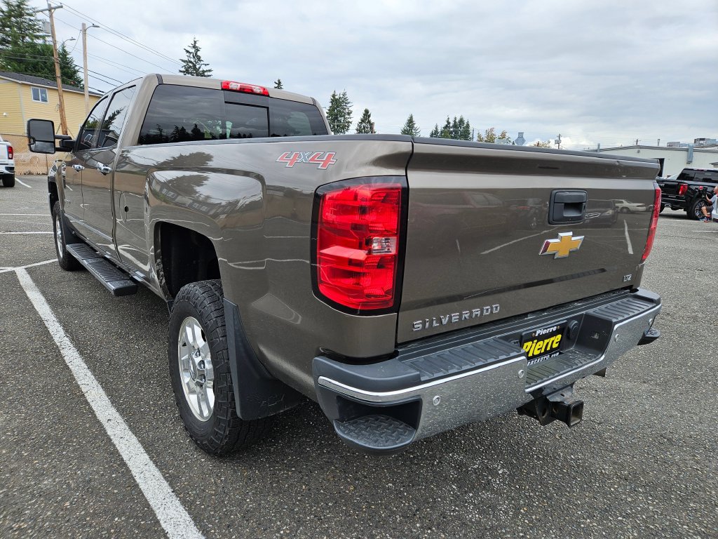 Used 2015 Chevrolet Silverado 3500 LTZ w/ Duramax Plus Package AWD/4WD image 4