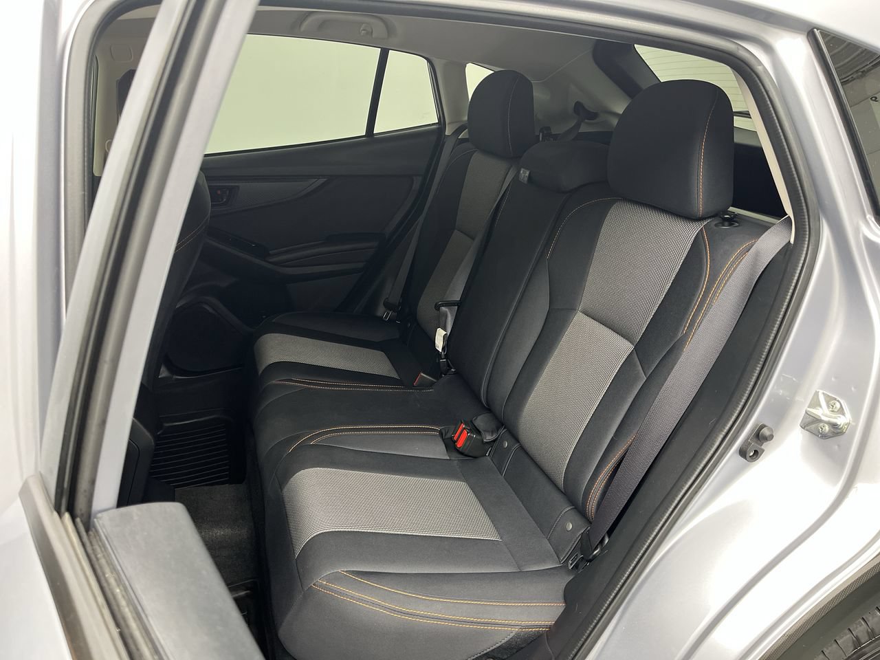 Used 2023 Subaru Crosstrek 2.0i Premium AWD/4WD image 9