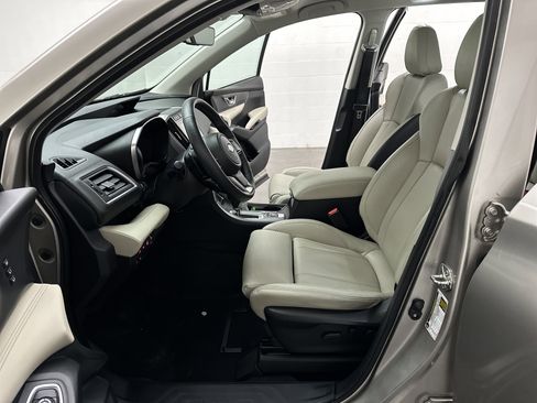 Used 2020 Subaru Ascent Limited w/ Popular Package #4 image 16