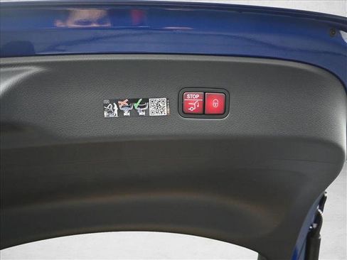 Certified 2026 Mercedes-Benz GLC 300 4MATIC image 24