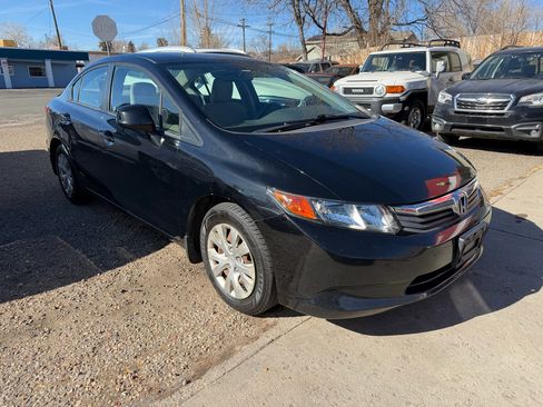 Used 2012 Honda Civic LX image 4