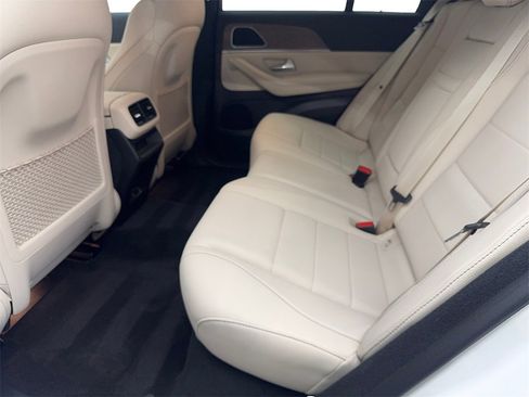 Used 2024 Mercedes-Benz GLE 350 4MATIC image 32