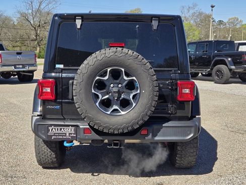 Used 2022 Jeep Wrangler Unlimited Rubicon 4xe w/ Cold Weather Group image 8