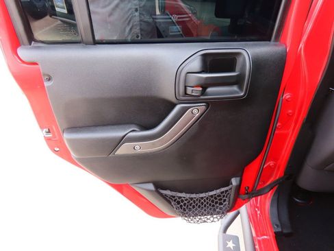 Used 2014 Jeep Wrangler Unlimited Sport w/ Quick Order Package 24S image 19