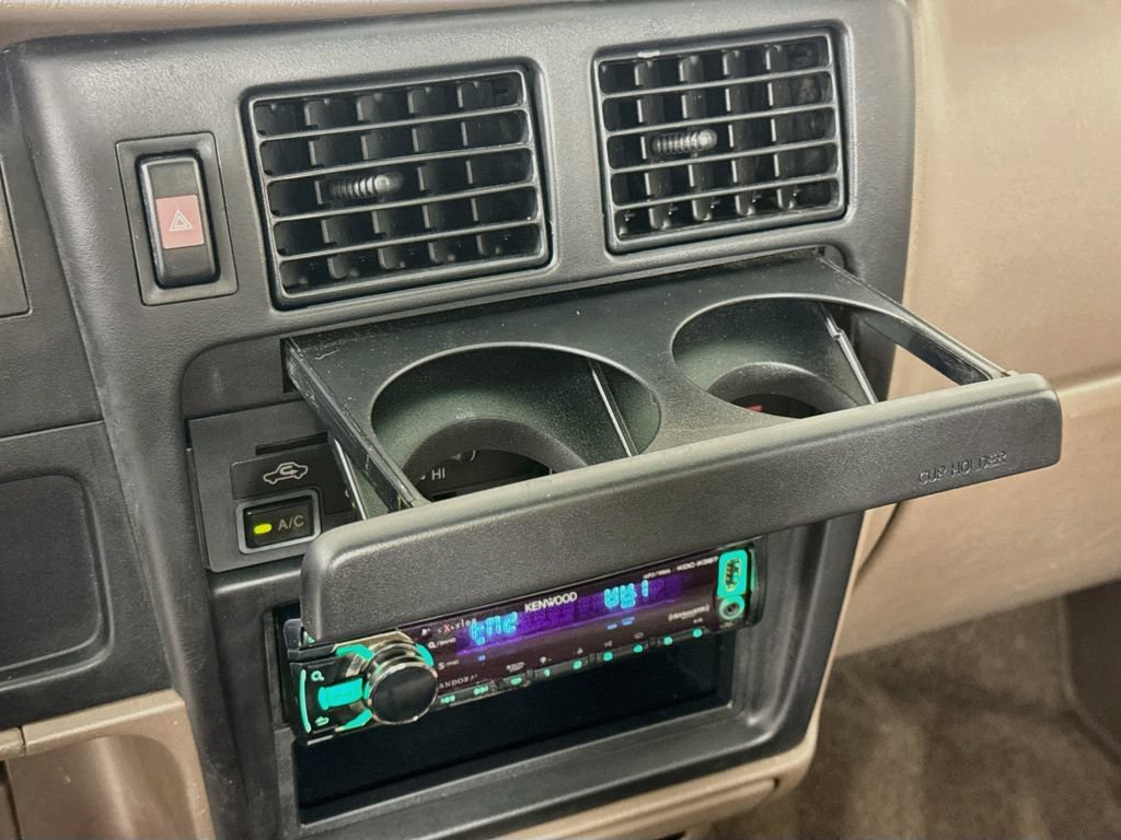 Used 1997 Toyota Tacoma 2WD Regular Cab image 16